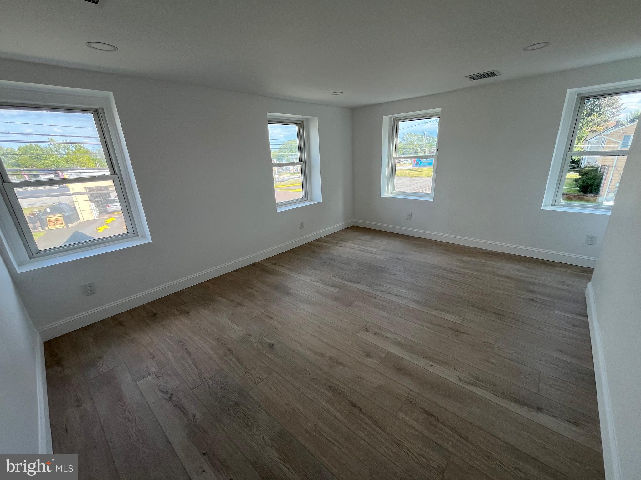 924 Bethlehem Pike Colmar, PA 18915 - Photo 32 of 34 Upstairs Bedroom 3
