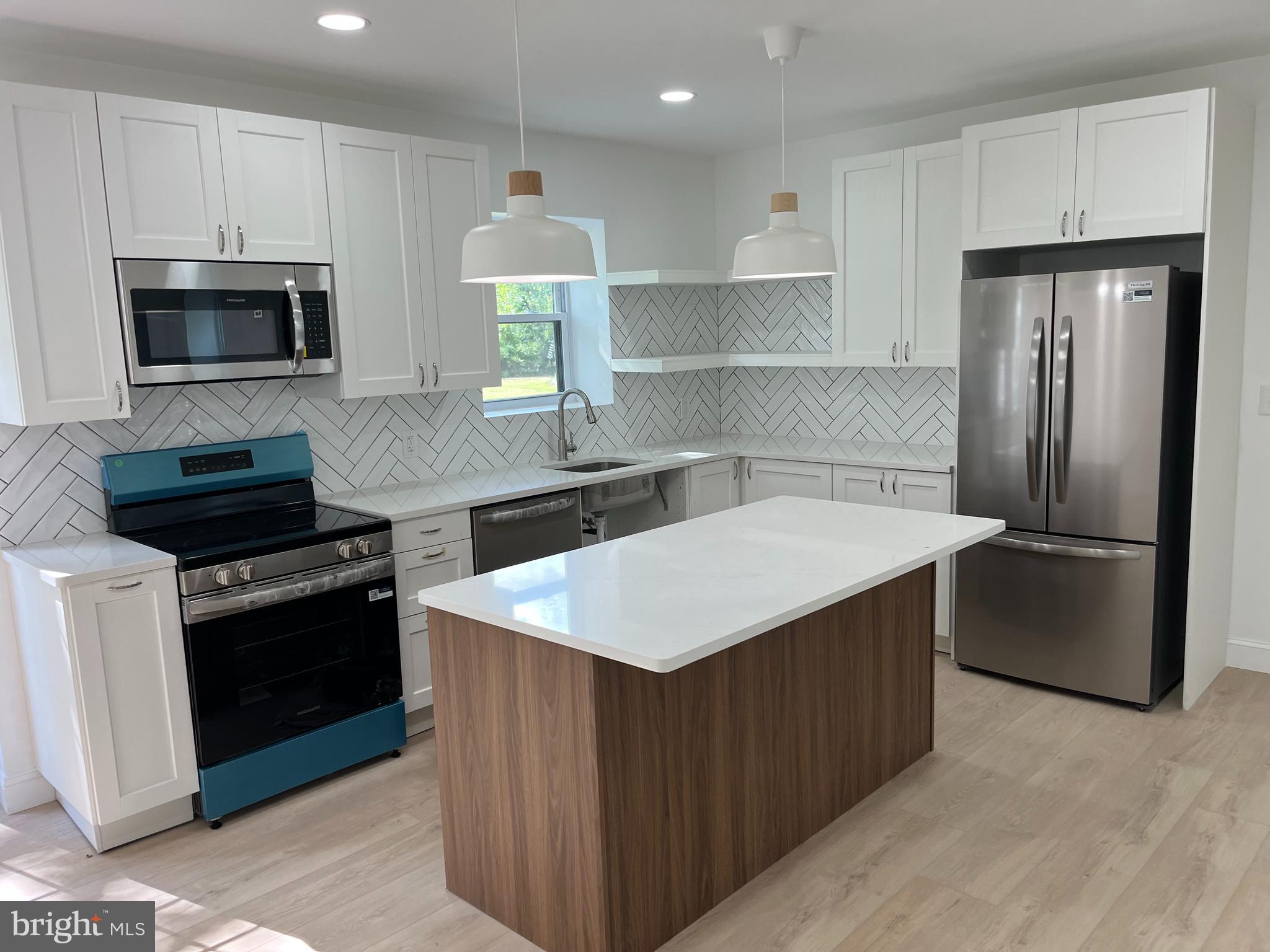 924 Bethlehem Pike Colmar, PA 18915 - Photo 4 of 34 New Kitchen
