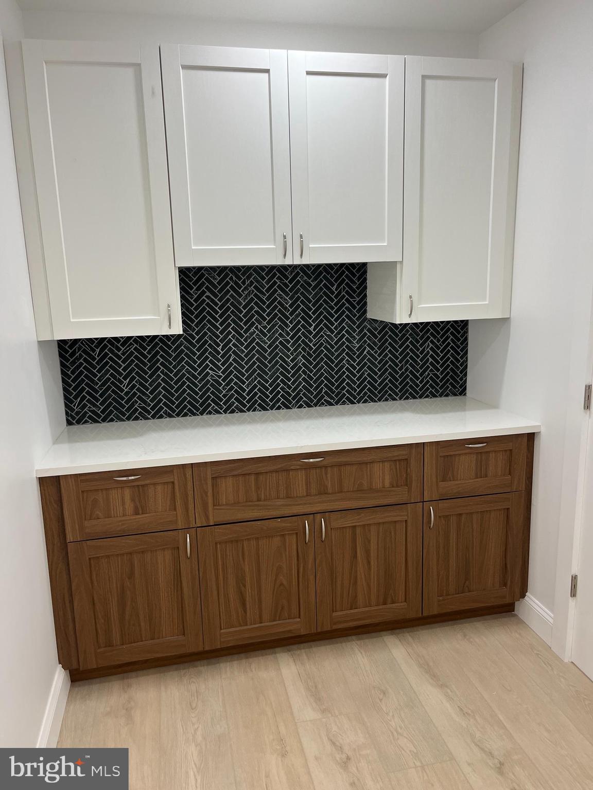 924 Bethlehem Pike Colmar, PA 18915 - Photo 7 of 34 Butler Pantry