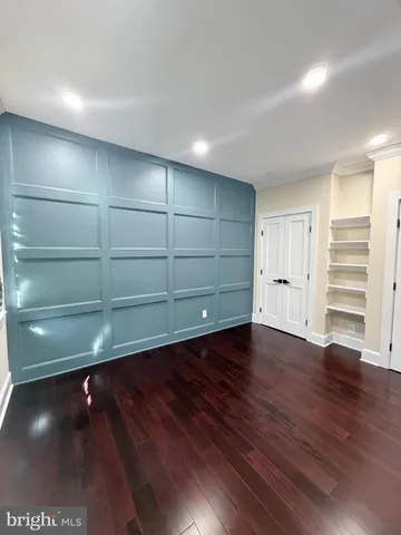 $4,495 | 216 South Henry Street, Alexandria, VA 22314