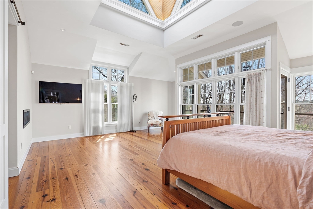 152 Partridge Lane Concord, MA 01742 - Photo 20 of 38