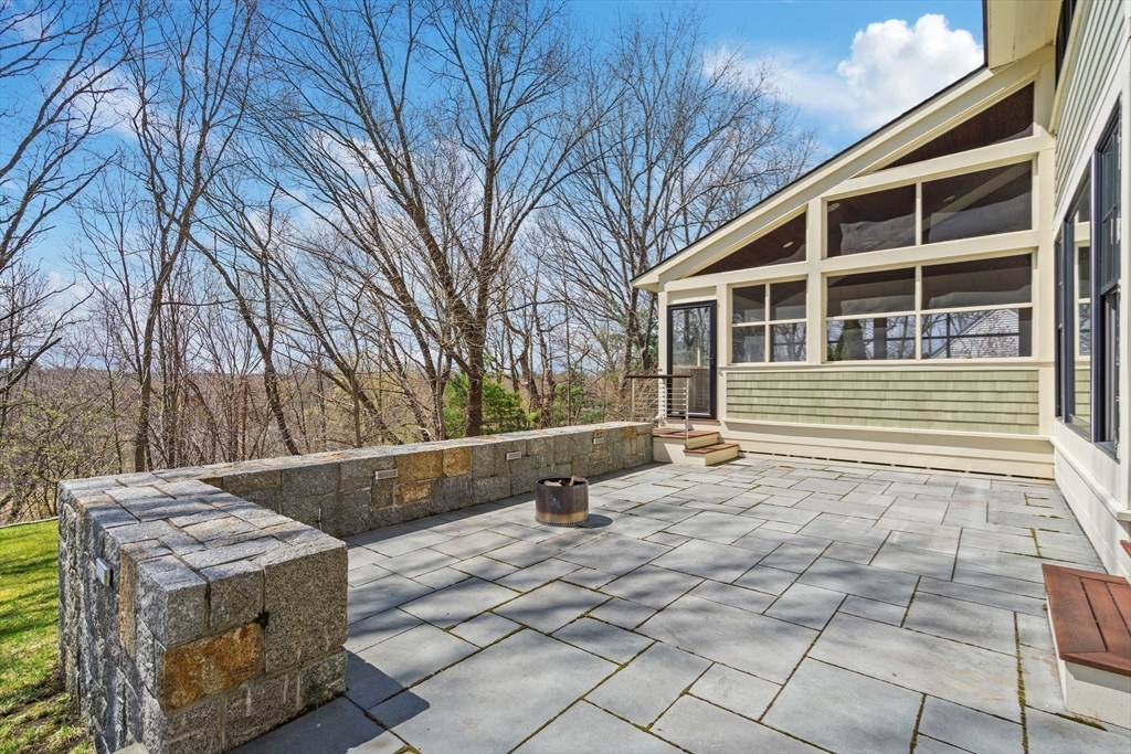 152 Partridge Lane Concord, MA 01742 - Photo 36 of 38