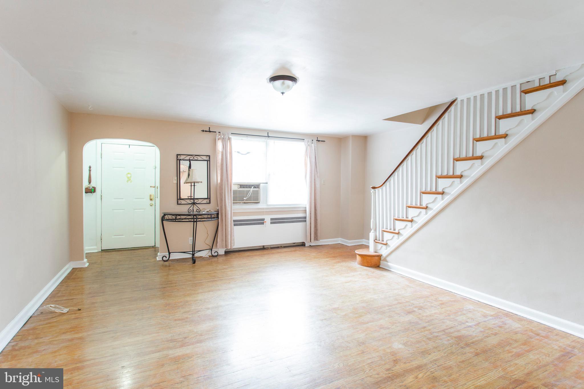 315 Wiltshire Road Upper Darby, PA 19082 - Photo 3 of 26 Gallery Image 3