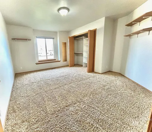 $850,000 | 6975 J & S Circle, Nampa, ID 83686