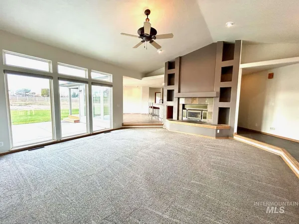 $850,000 | 6975 J & S Circle, Nampa, ID 83686