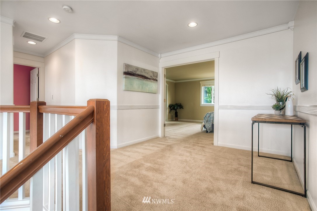 22721 44th Drive Southeast Bothell, WA 98021 - Photo 12 of 24 Gallery Image 12