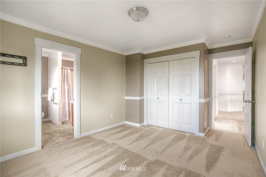 22721 44th Drive Southeast Bothell, WA 98021 - Photo 14 of 24 Gallery Image 14