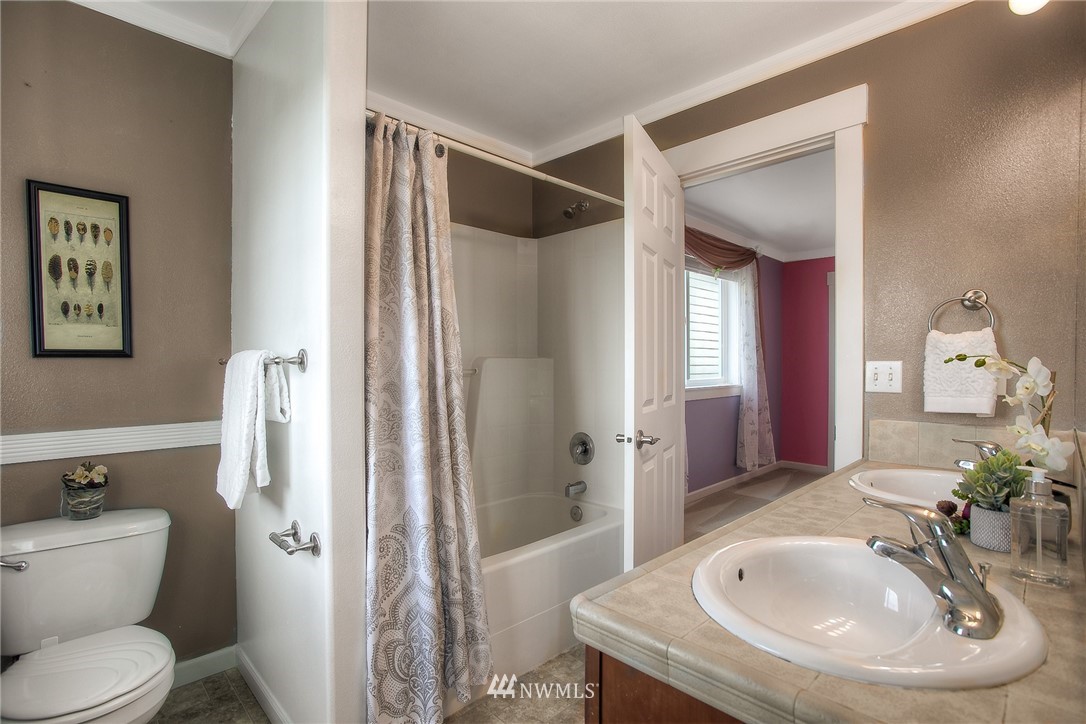 22721 44th Drive Southeast Bothell, WA 98021 - Photo 16 of 24 Gallery Image 16