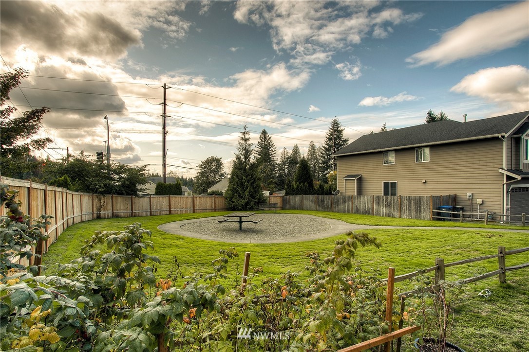 22721 44th Drive Southeast Bothell, WA 98021 - Photo 22 of 24 Gallery Image 22