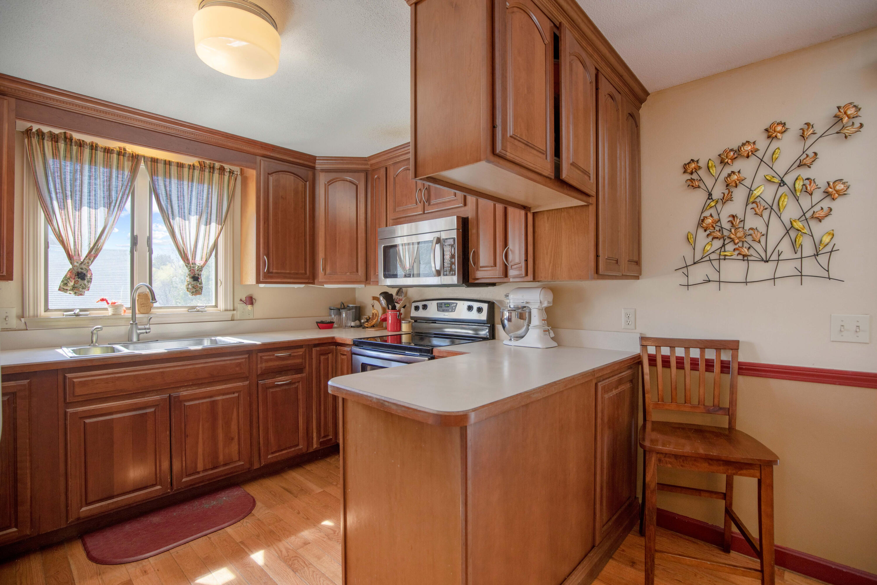 109 Rand Road Yarmouth, ME 04096 - Photo 11 of 30 109 Rand Road Yarmouth - 001