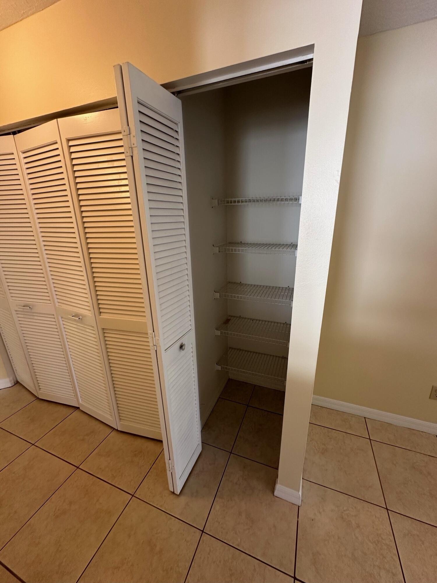 1014 Villa Drive Melbourne, FL 32940 - Photo 13 of 29 17