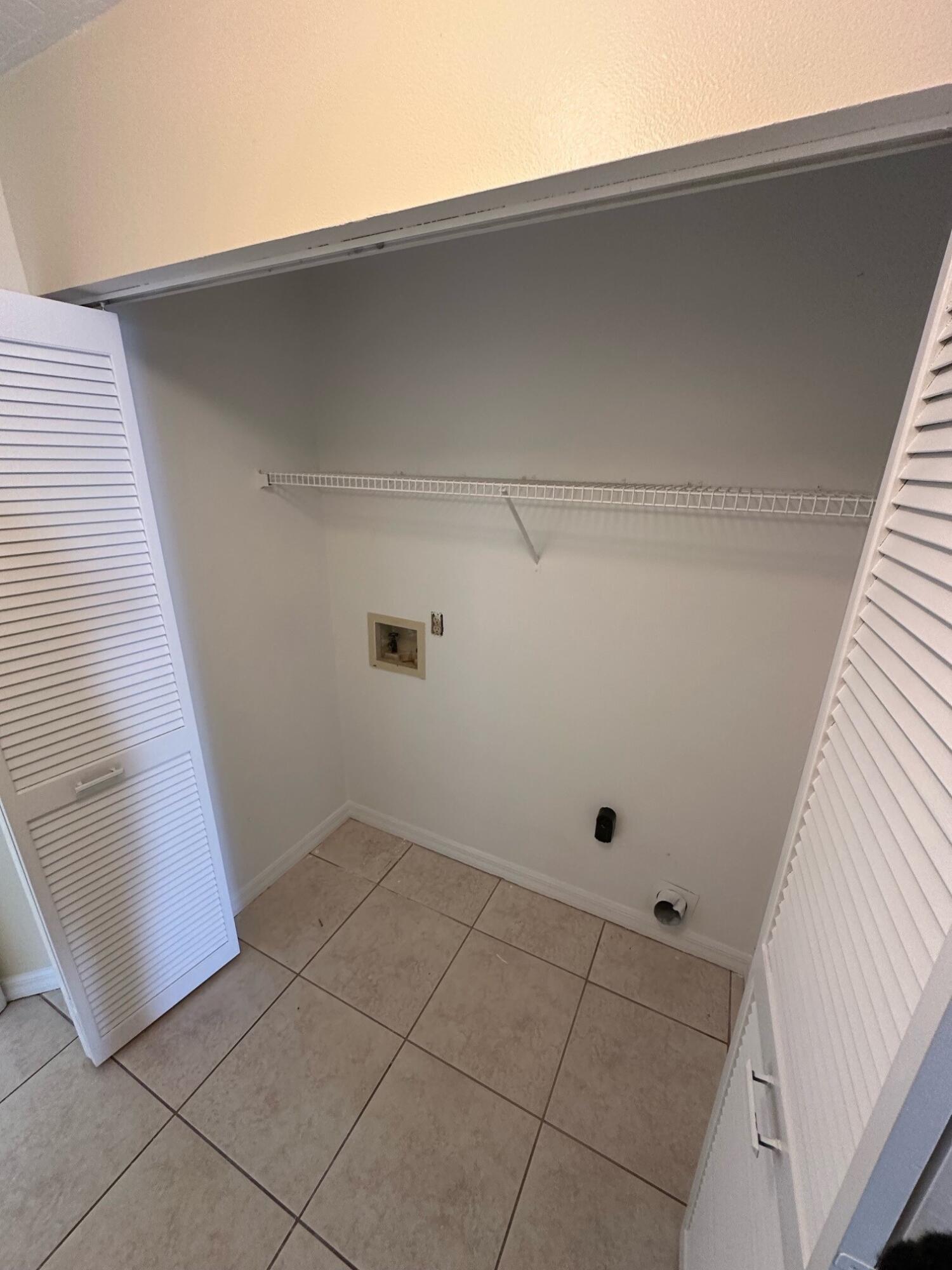 1014 Villa Drive Melbourne, FL 32940 - Photo 14 of 29 18