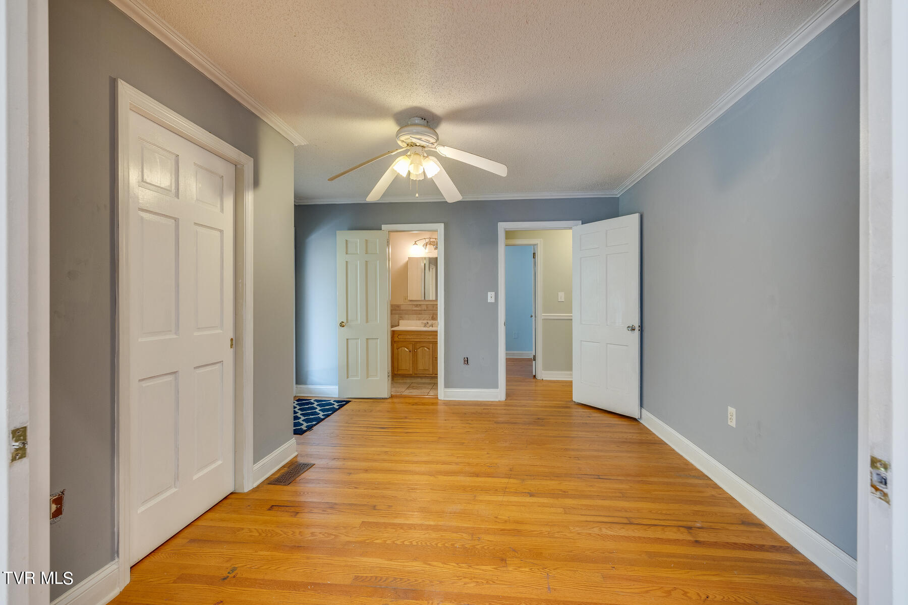 801 Ridgecrest Road Johnson City, TN 37604 - Photo 40 of 73 Pocket Doors leading to Office