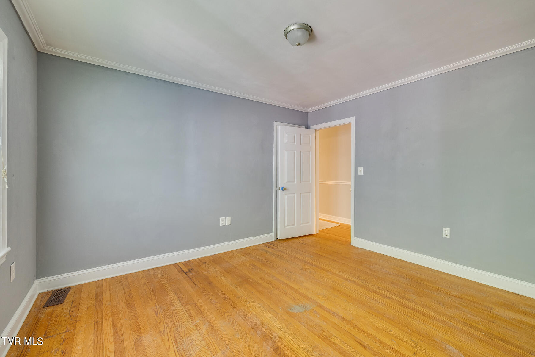 801 Ridgecrest Road Johnson City, TN 37604 - Photo 51 of 73 Bedroom