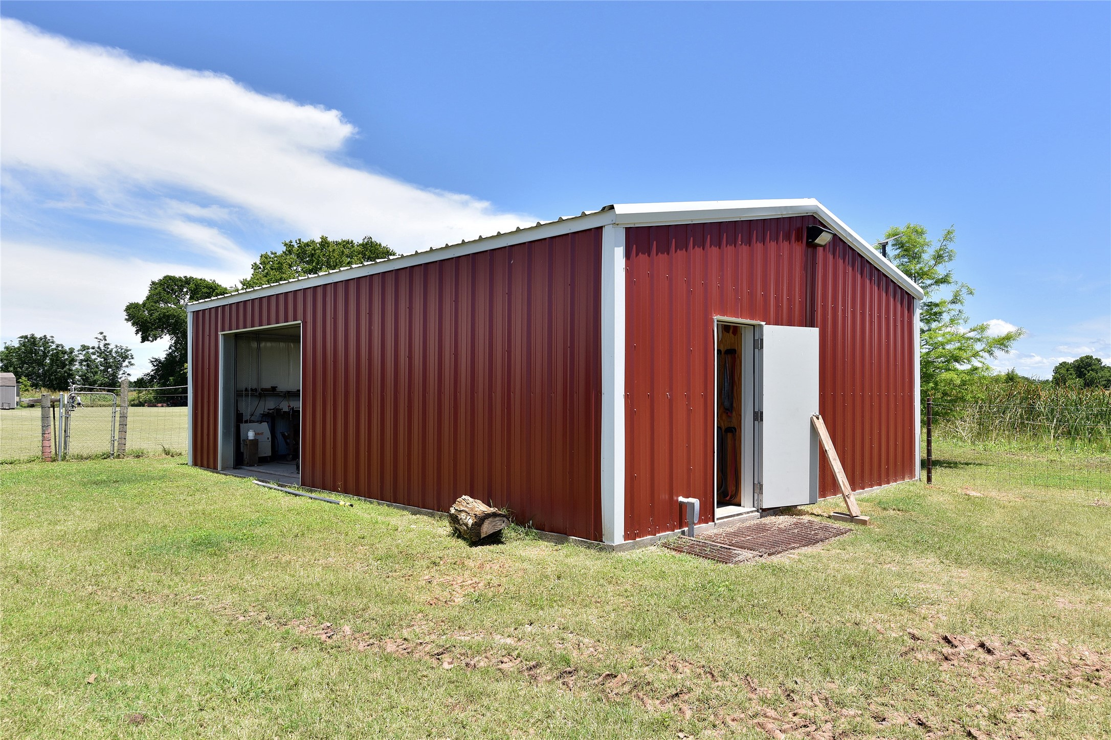 406 County Road 100 Boling, TX 77420 - Photo 40 of 49