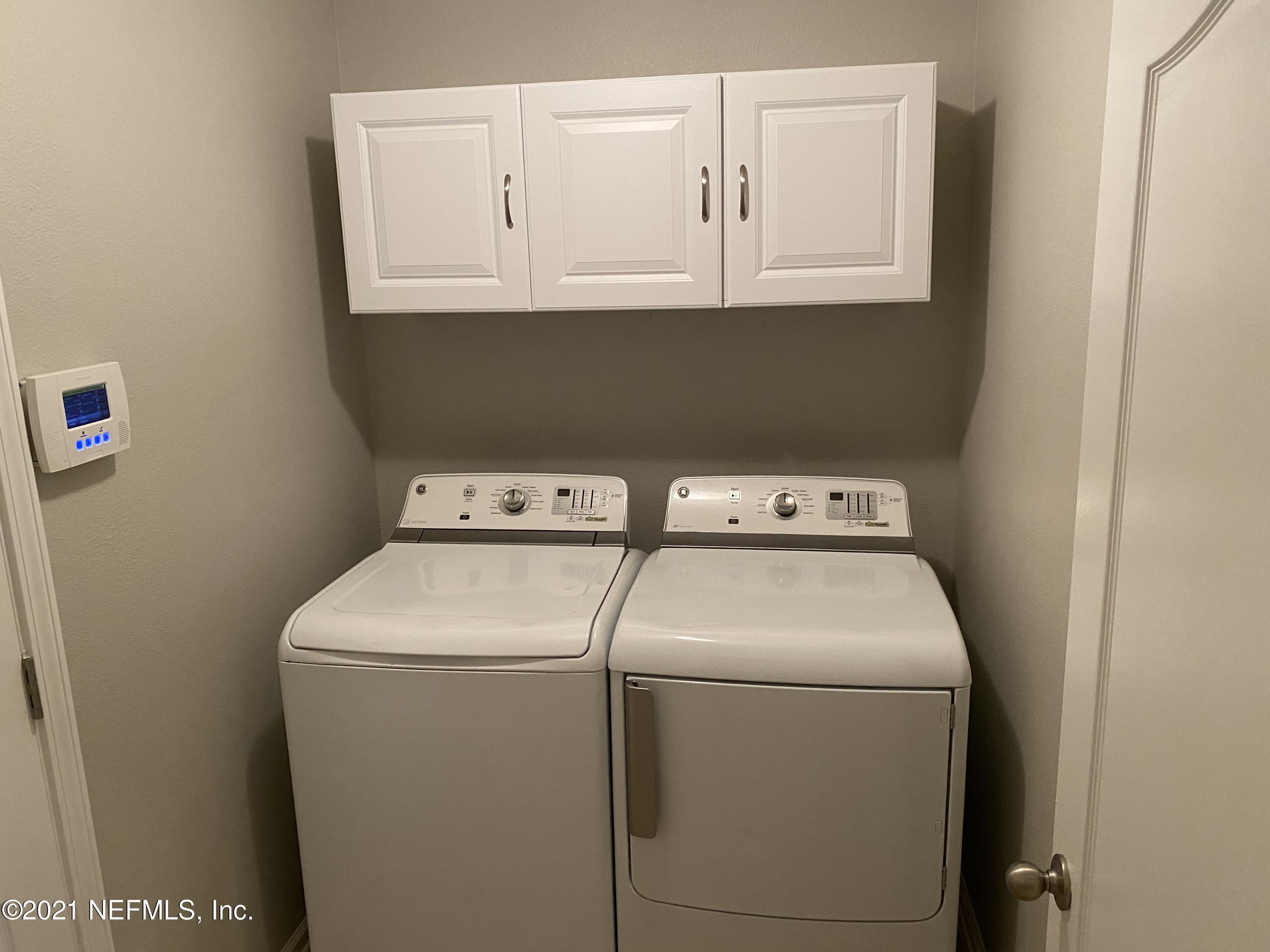 1892 High Prairie Lane Middleburg, FL 32068 - Photo 25 of 31 Washer & Dryer