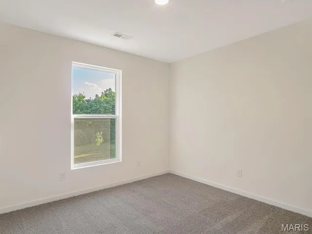 $269,000 | 223 Shoreline Drive, O'Fallon, IL 62269