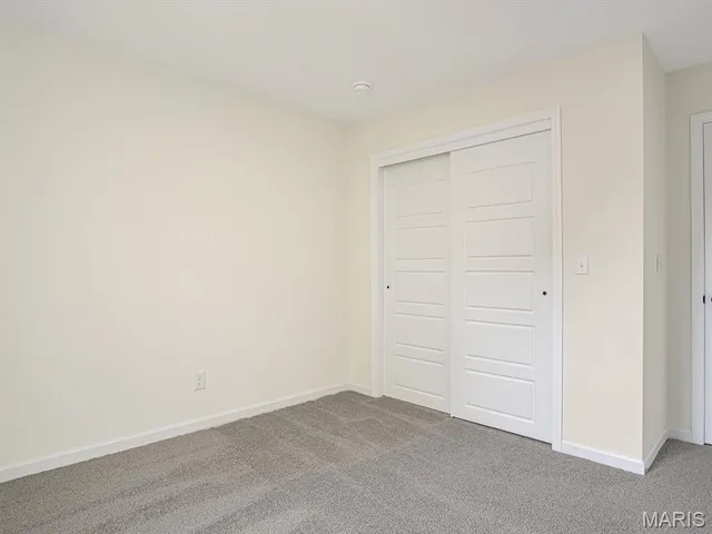 $269,000 | 223 Shoreline Drive, O'Fallon, IL 62269