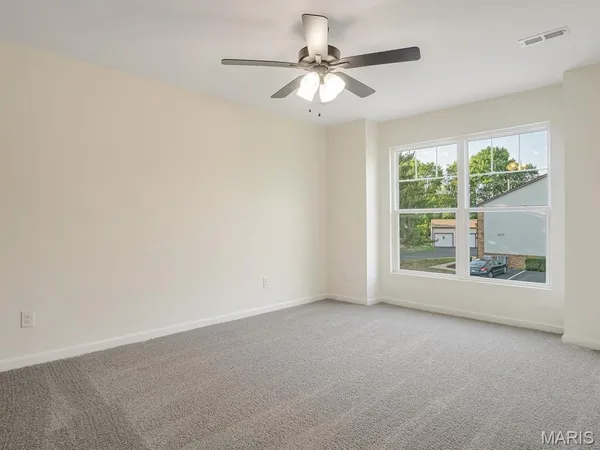 $269,000 | 223 Shoreline Drive, O'Fallon, IL 62269