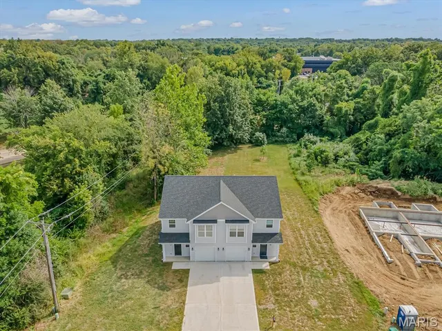 $269,000 | 223 Shoreline Drive, O'Fallon, IL 62269