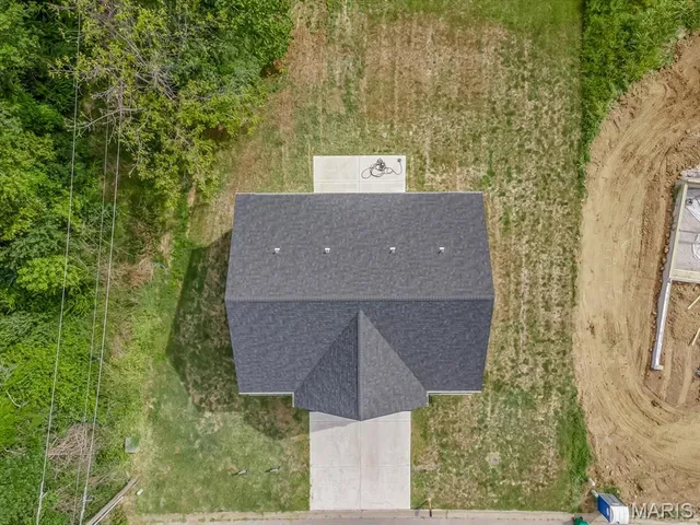 $269,000 | 223 Shoreline Drive, O'Fallon, IL 62269