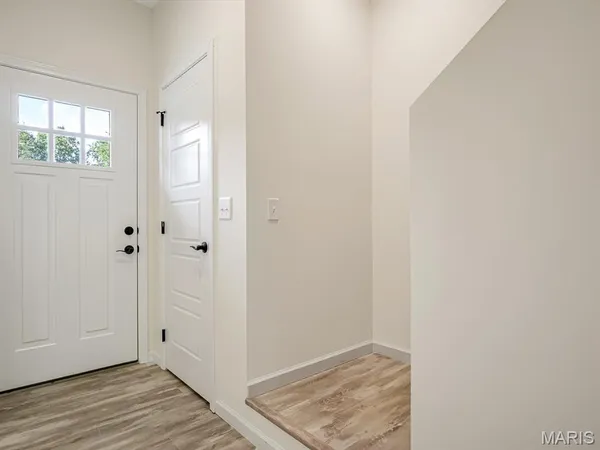 $269,000 | 223 Shoreline Drive, O'Fallon, IL 62269