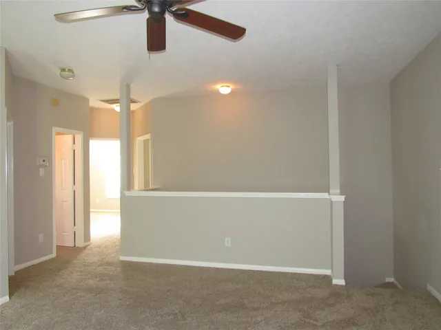 $2,395 | 3519 Englewood Drive, Pearland, TX 77584