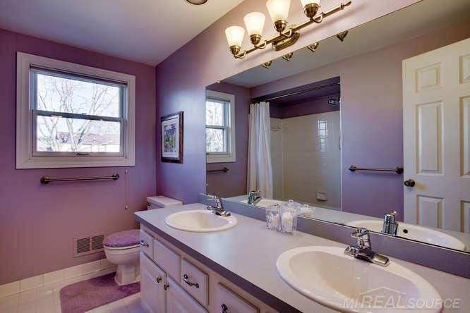 560 Pinehurst Drive Rochester Hills, MI 48309 - Photo 21 of 31