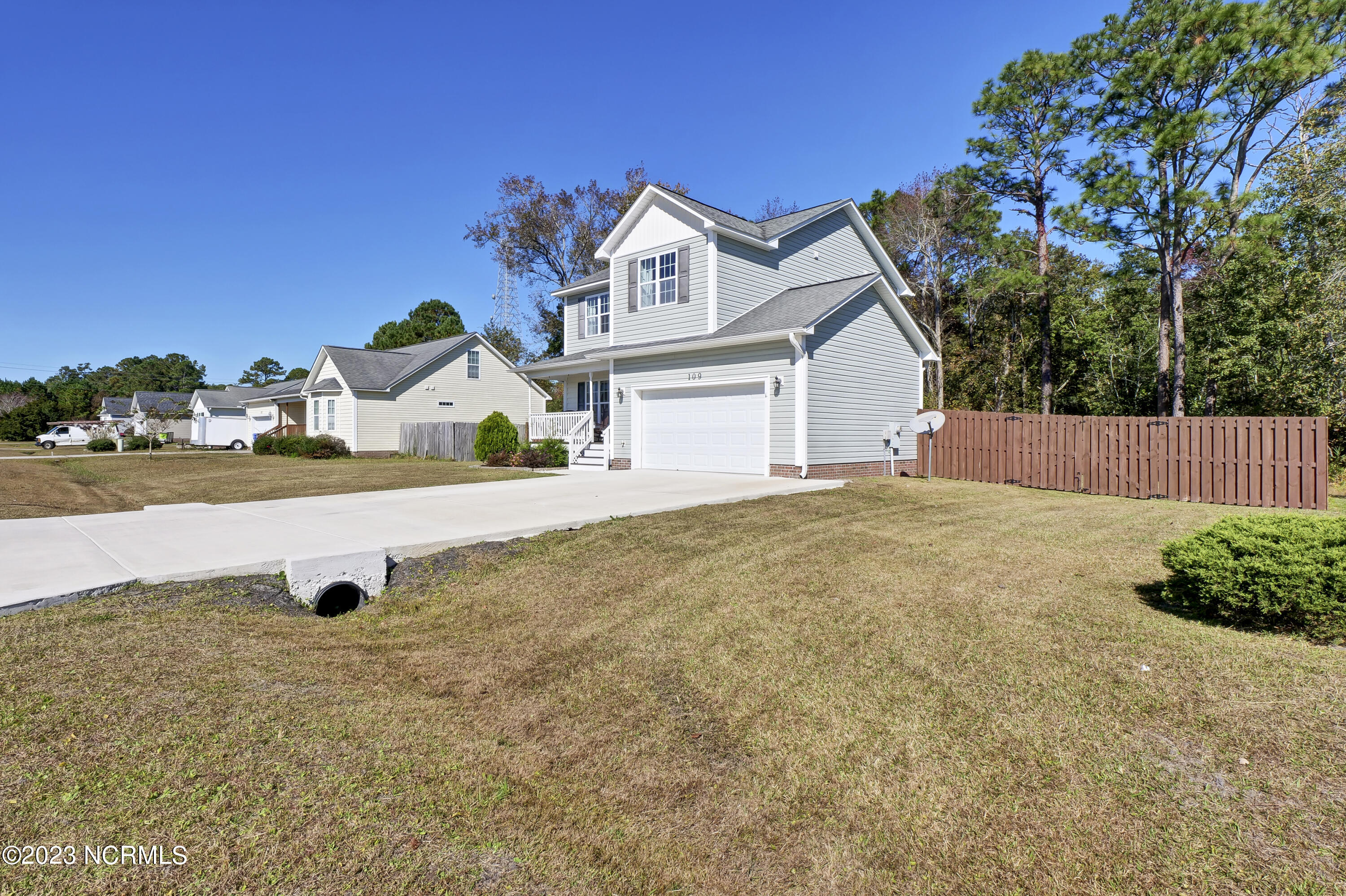 109 Sages Ridge Drive Holly Ridge, NC 28445 - Photo 2 of 30 P1444008