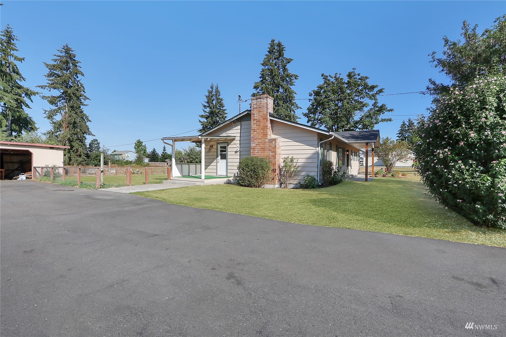 10725 Mill Road Southeast Yelm, WA 98597 - Photo 6 of 36 Gallery Image 6