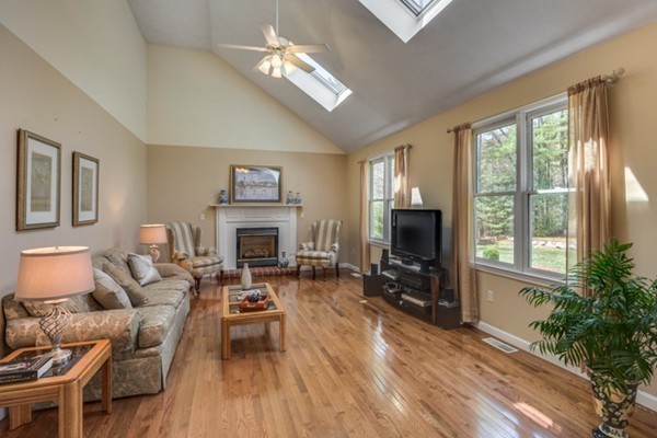 197 Hudson Road Stow, MA 01775 - Photo 15 of 30 Gallery Image 15