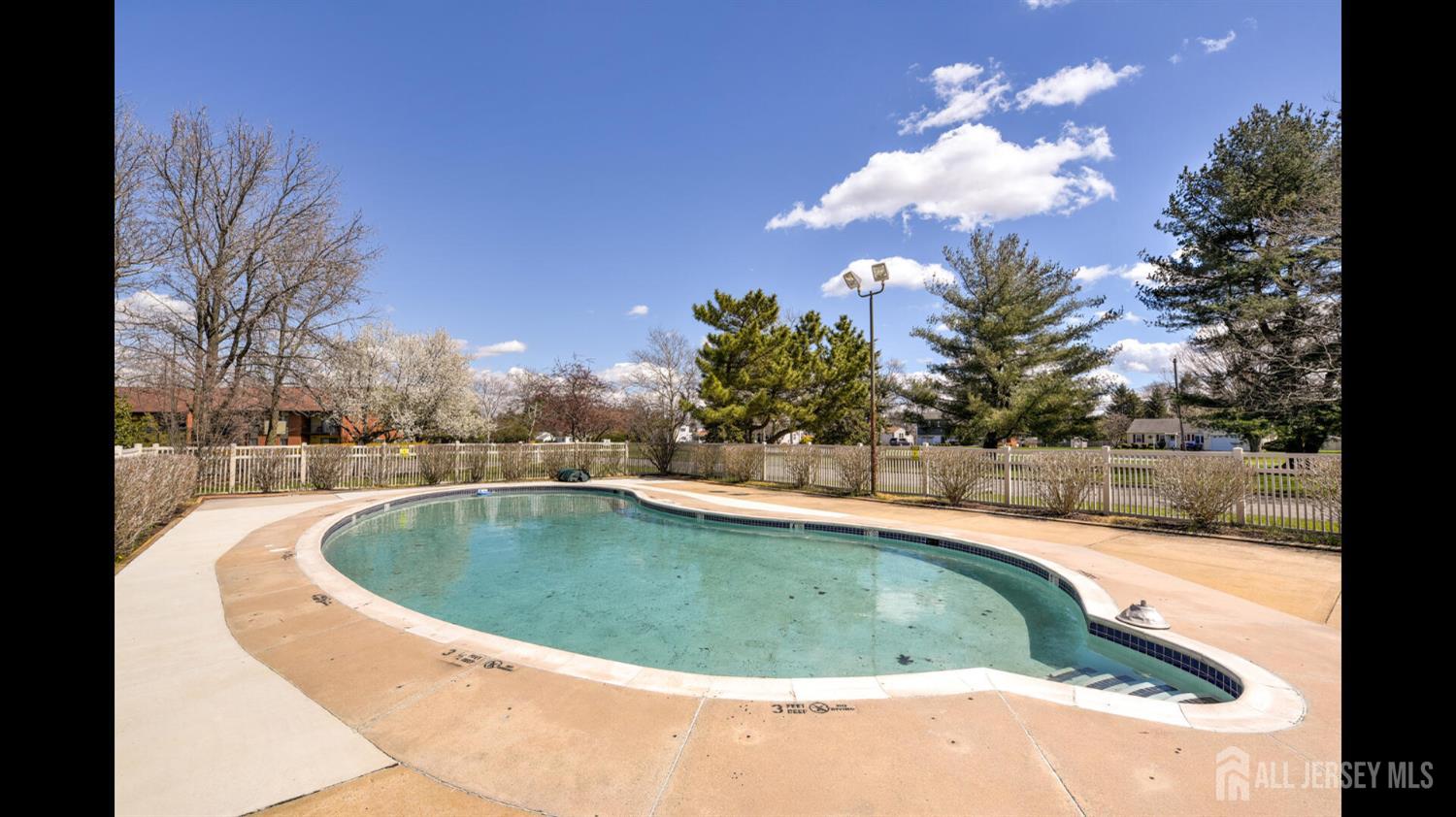 356 Ridge Road, Unit R9 Dayton, NJ 08810 - Photo 13 of 34