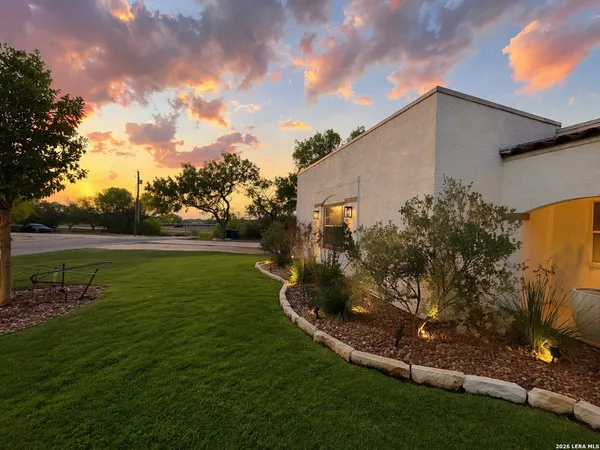 $340,000 | 203 Harralton Circle, Devine, TX 78016