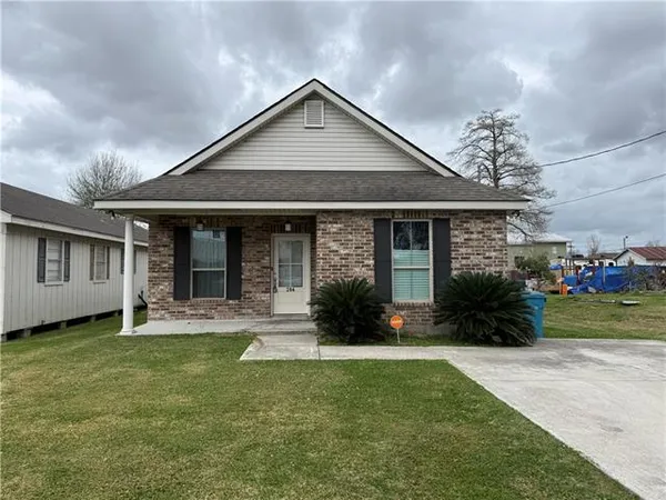 $1,750 | 204 Sellers Avenue, Luling, LA 70070