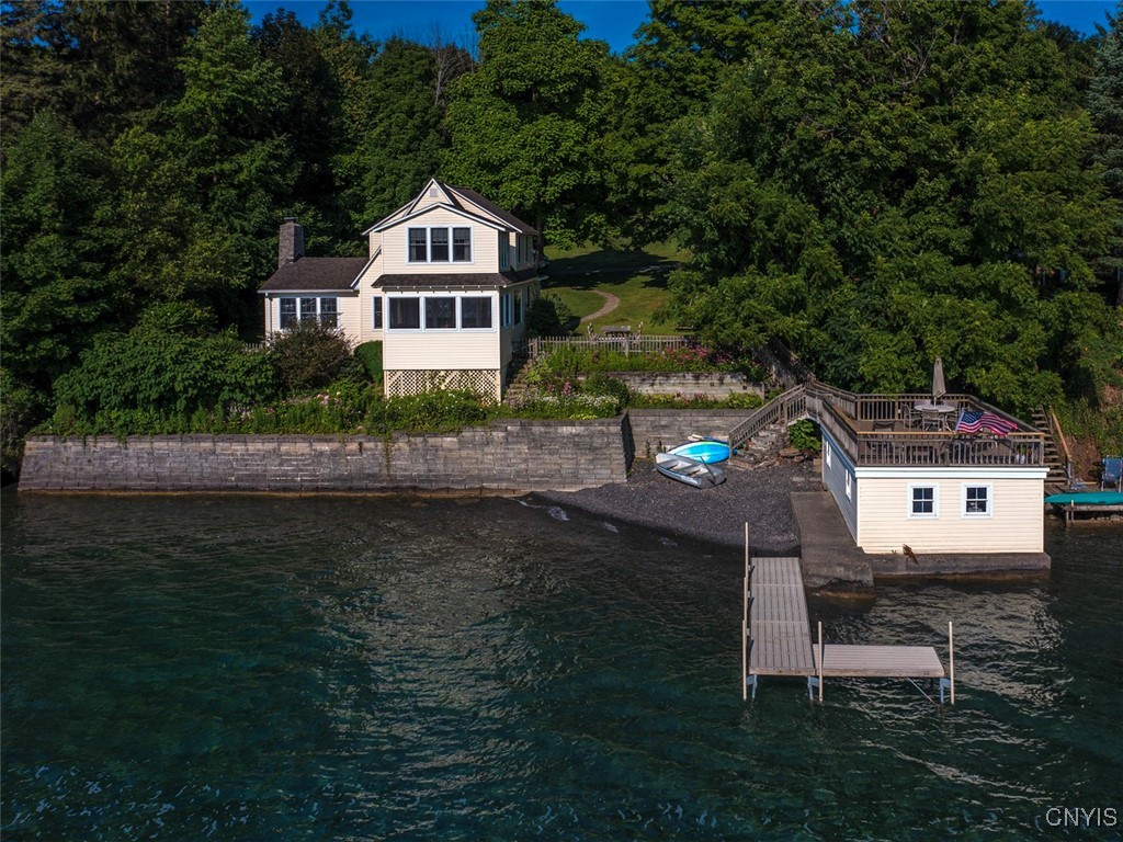 2408 Wave Way Skaneateles, NY 13152 - Photo 31 of 35