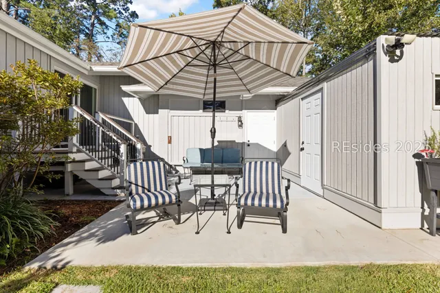$849,000 | 27 Whiteoaks Circle, Bluffton, SC 29910