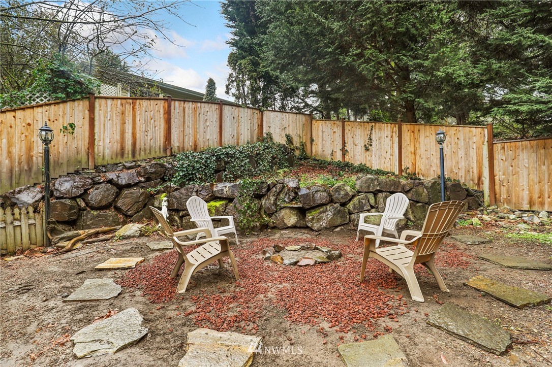 25651 Lake Fenwick Road Kent, WA 98032 - Photo 29 of 32 Gallery Image 29