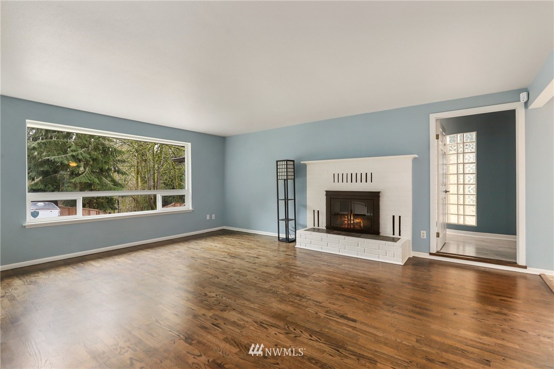 25651 Lake Fenwick Road Kent, WA 98032 - Photo 5 of 32 Gallery Image 5