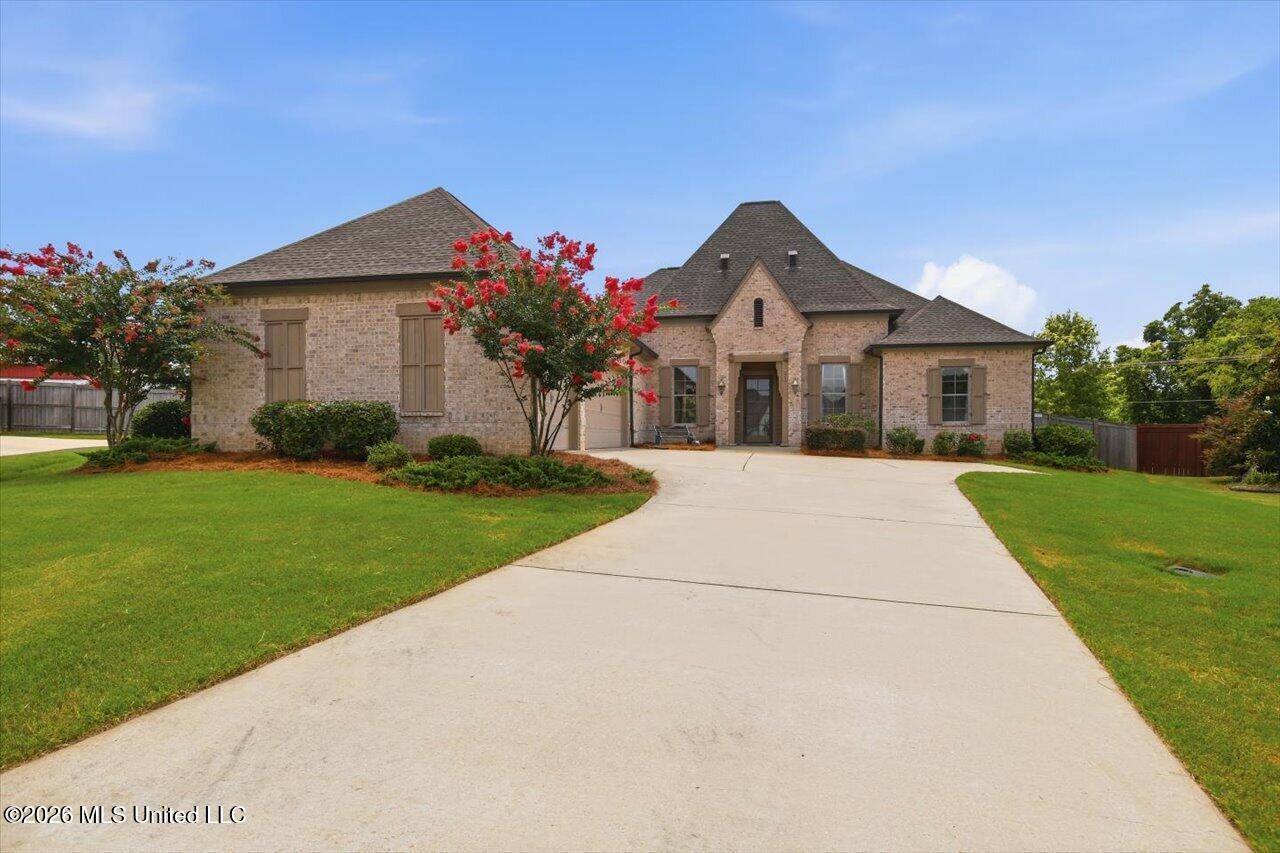 217 Harris Circle Madison, MS 39110 - Photo 1 of 47 01-217 Harris Cir _ Hometoursms.com