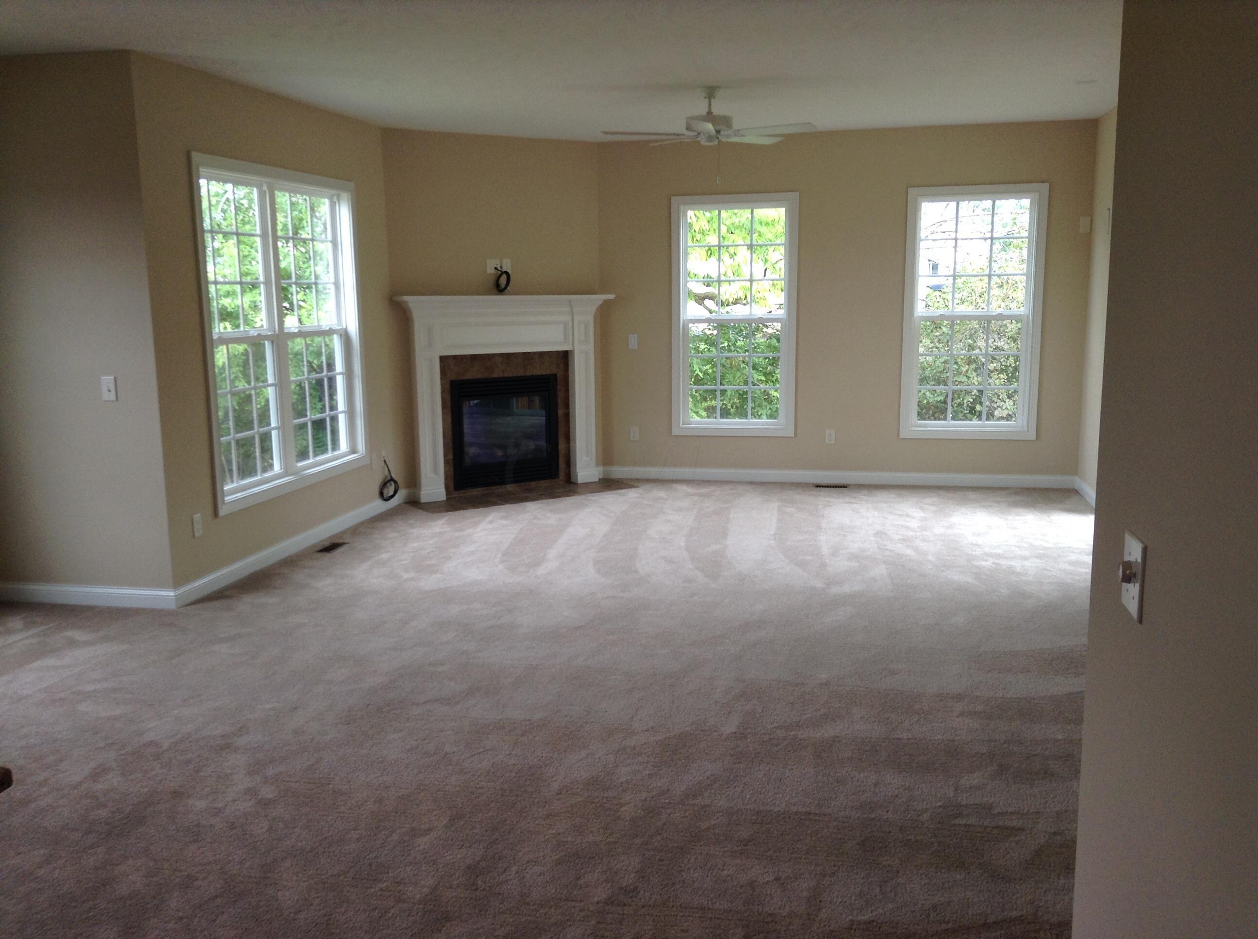6164 Ray's Way Hilliard, OH 43026 - Photo 3 of 10