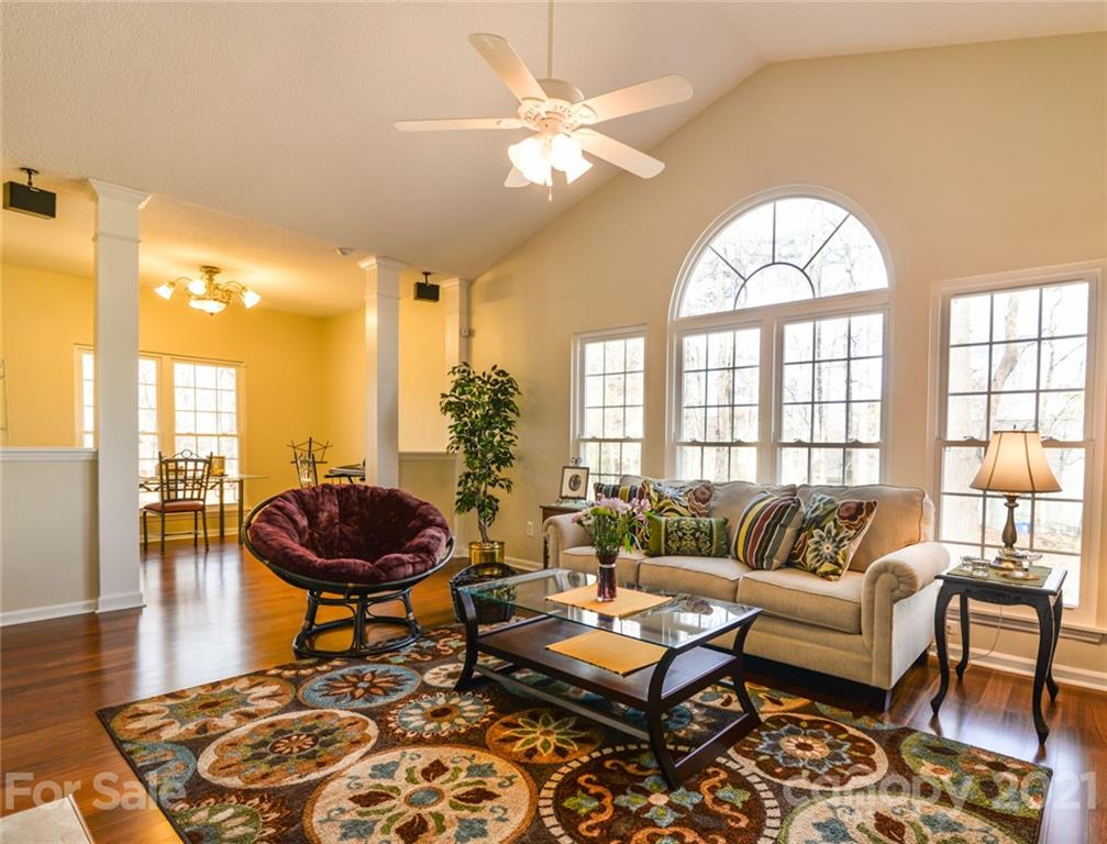 8611 Sam Dee Road Charlotte, NC 28215 - Photo 15 of 40 Gallery Image 15