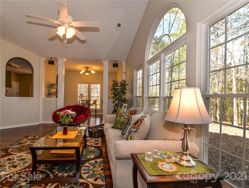 8611 Sam Dee Road Charlotte, NC 28215 - Photo 16 of 40 Gallery Image 16