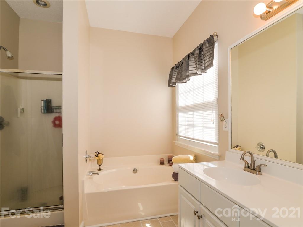 8611 Sam Dee Road Charlotte, NC 28215 - Photo 20 of 40 Gallery Image 20