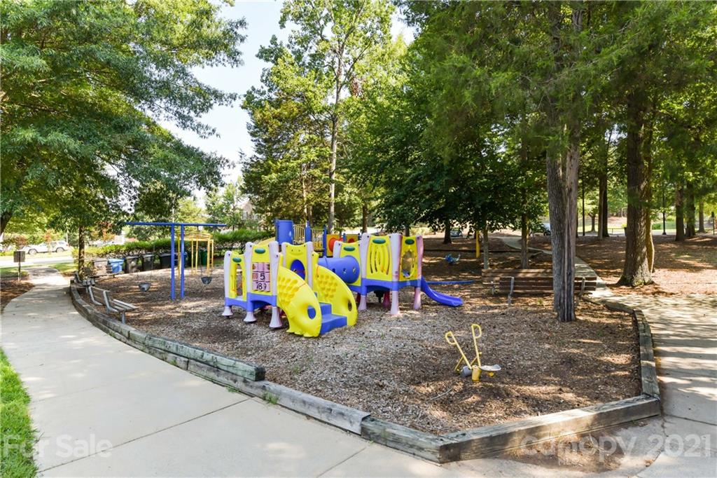 8611 Sam Dee Road Charlotte, NC 28215 - Photo 39 of 40 Gallery Image 39