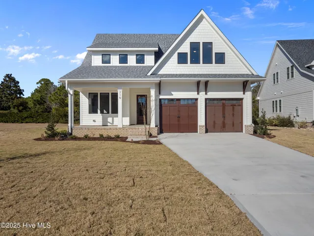 $800,000 | 210 Cumberland Street, Newport, NC 28570