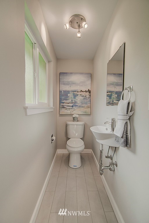 16653 Sylvester Road Southwest Burien, WA 98166 - Photo 12 of 21