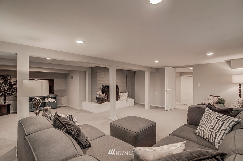16653 Sylvester Road Southwest Burien, WA 98166 - Photo 16 of 21