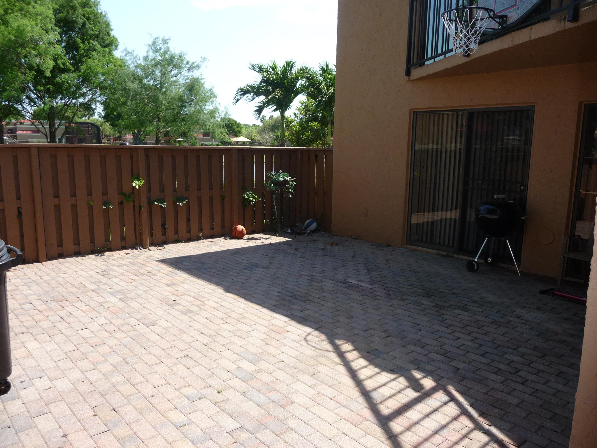 8273 Thames Boulevard, Unit C Boca Raton, FL 33433 - Photo 6 of 19 P1020747