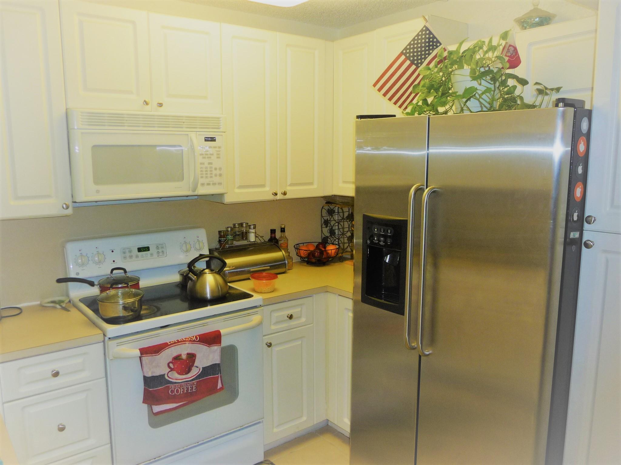 8273 Thames Boulevard, Unit C Boca Raton, FL 33433 - Photo 10 of 19 P1030816