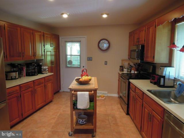6115 Fairfield Road Fairfield, PA 17320 - Photo 8 of 29 Interior (General)